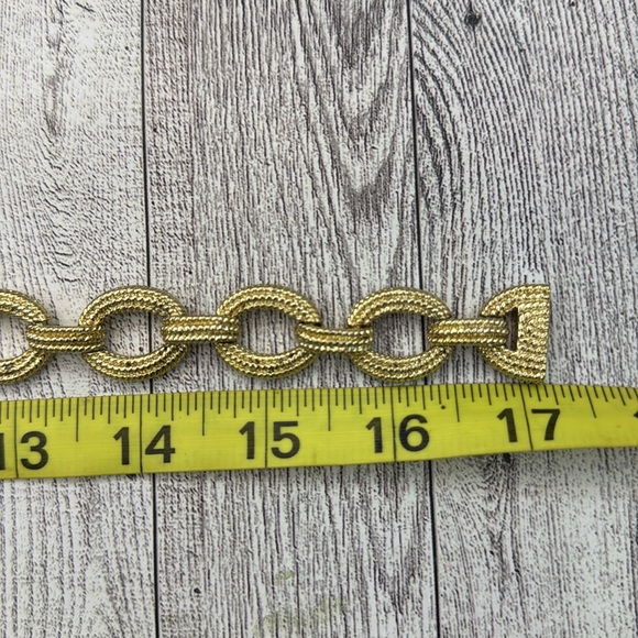 Gold Links Necklace - Picture 11 of 11